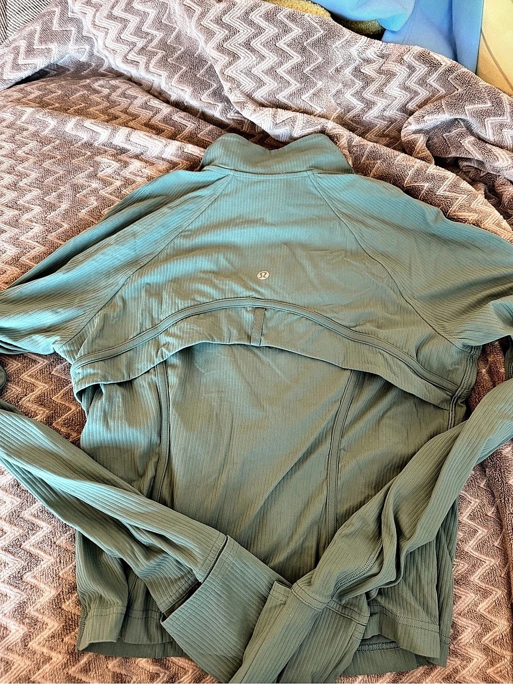 Lululemon Define Cropped Jacket  Turquoise Ribbed - Picture 2 of 2